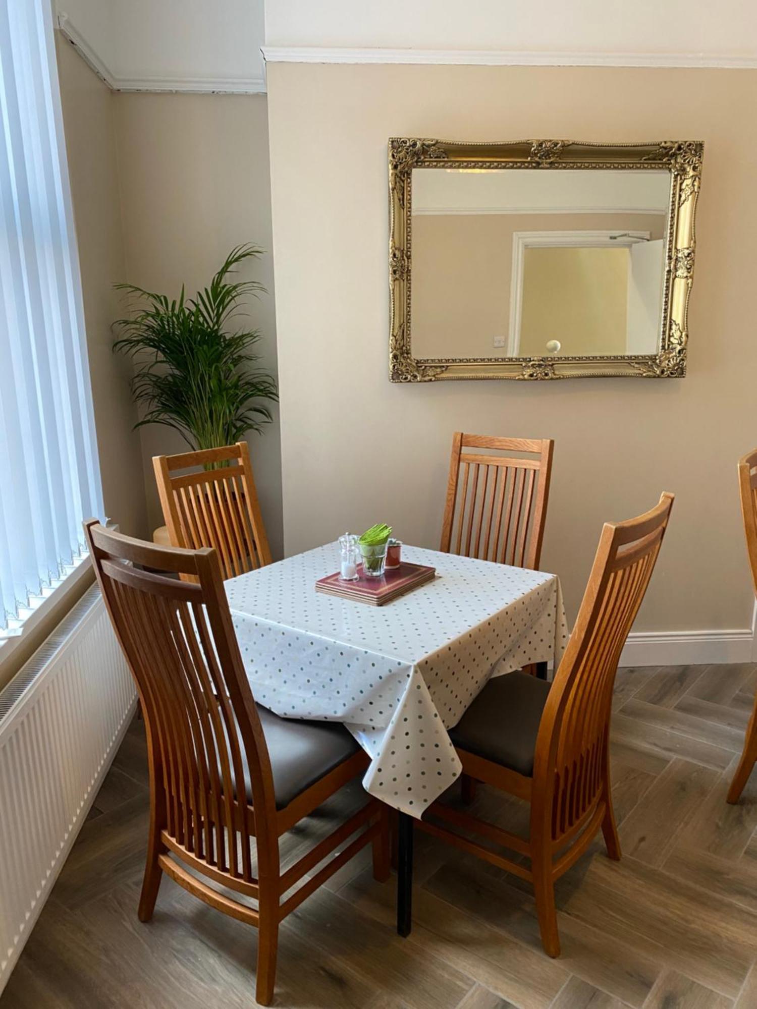 Roskeen Townhouse Belfast Ngoại thất bức ảnh